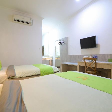 Hotel Huswah Airport 탕그랑 외부 사진